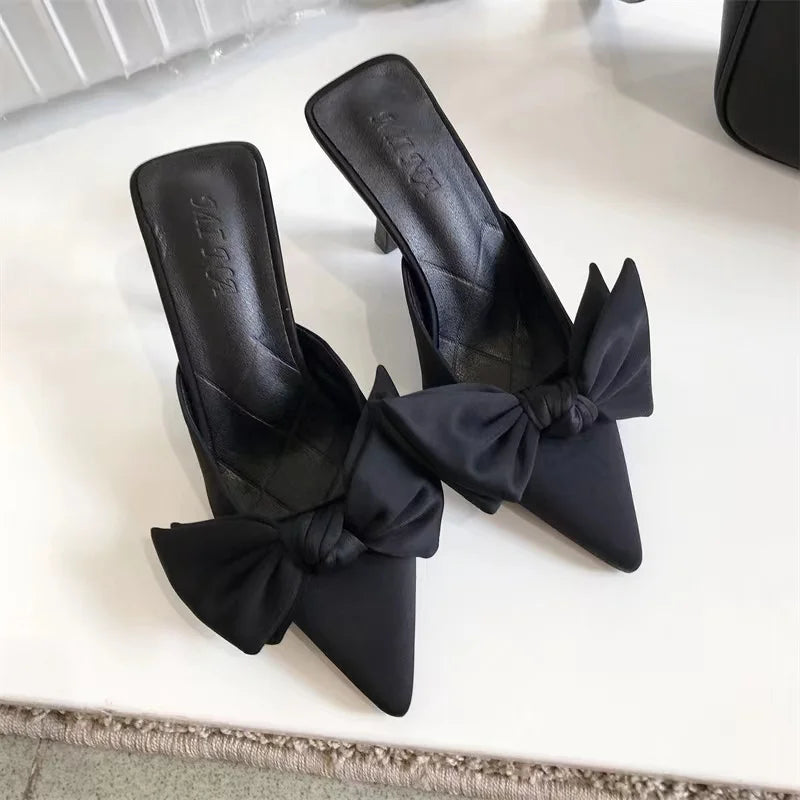 Elanor Pointed-Toe Bow Heels